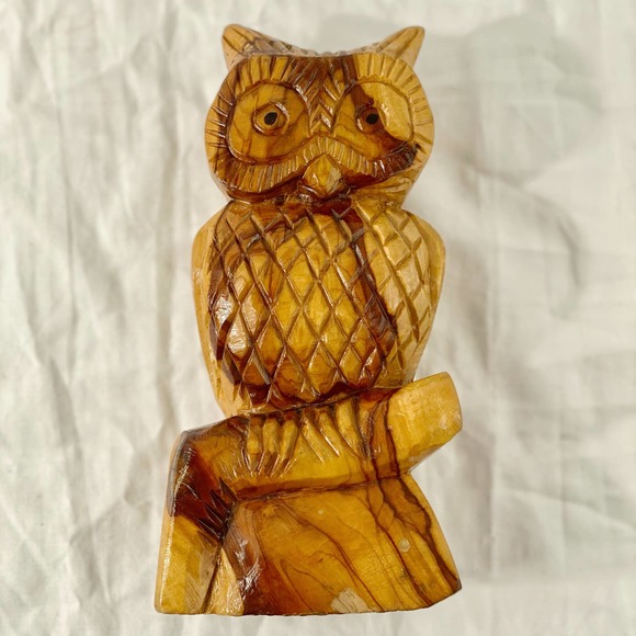 Owl Carved Wooden Figurine - Picture 6 of 7